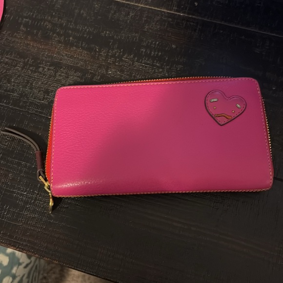 Tory Burch Continental Wallet - Picture 3 of 3